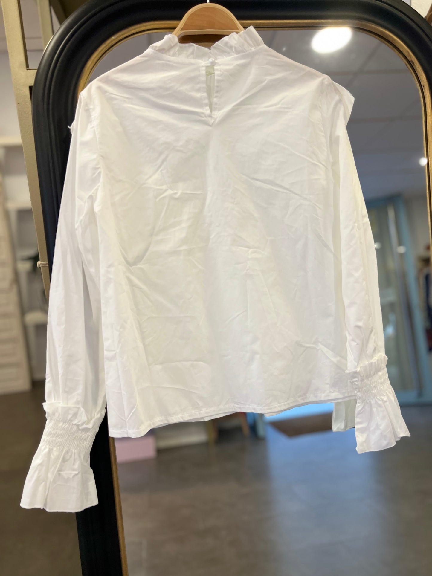 Blusa Volante Blanca