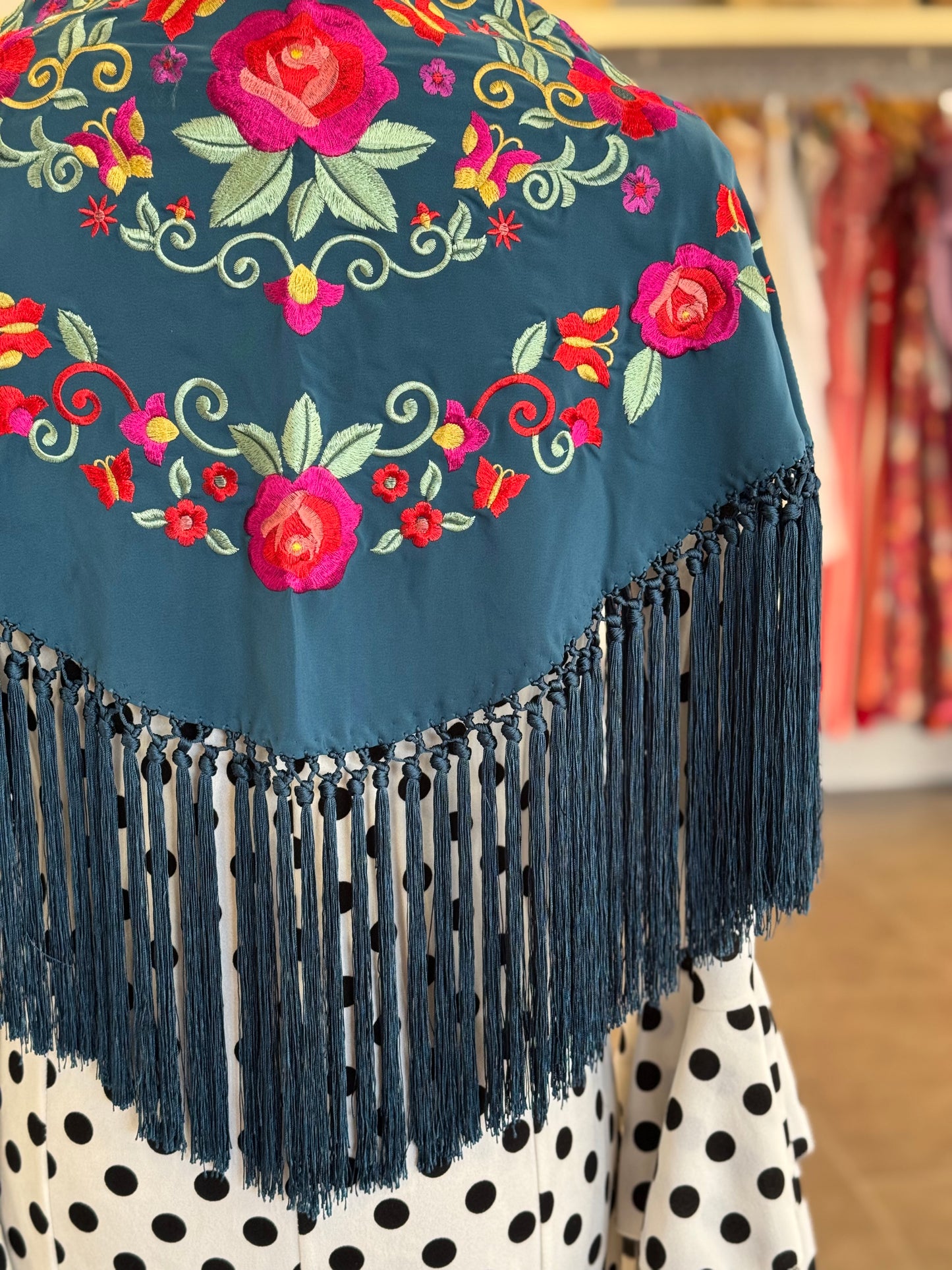 Mantón Jimena petróleo