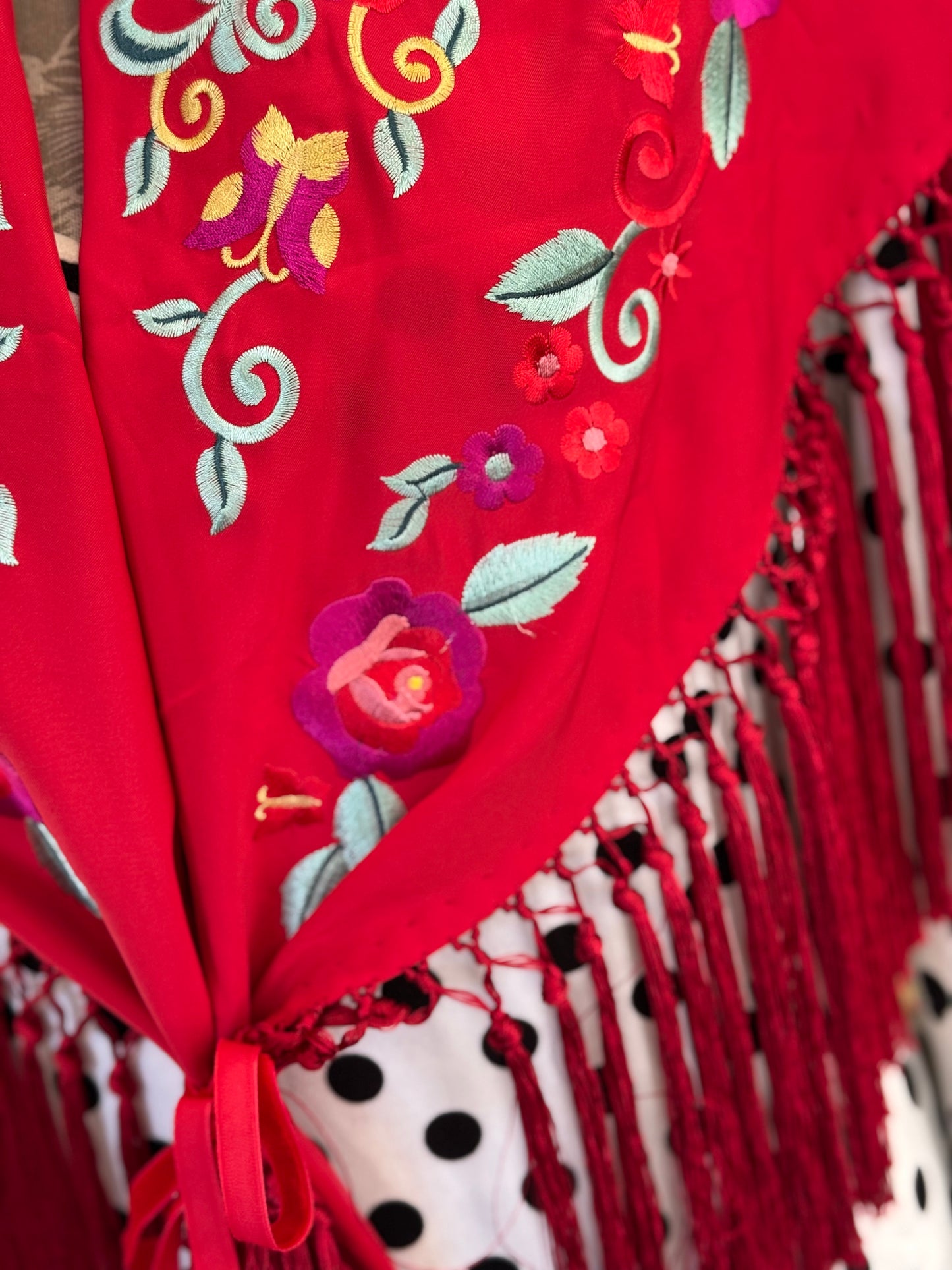 Mantón Jimena rojo