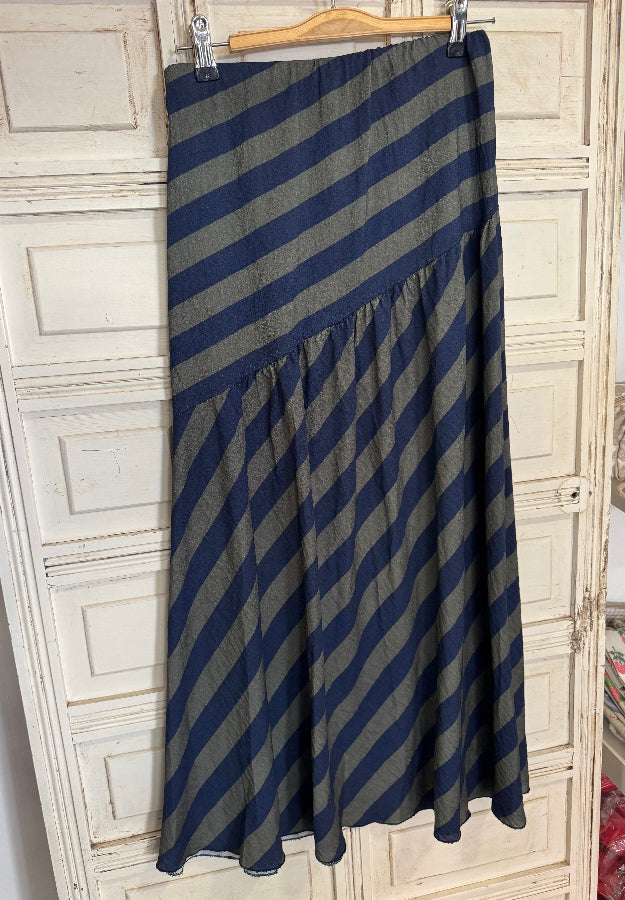 Falda Rayas Azul Marino y Verde