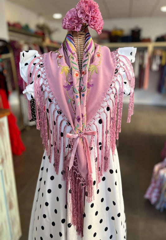Mantón Niña Pájaros Fondo Rosa Maquillaje