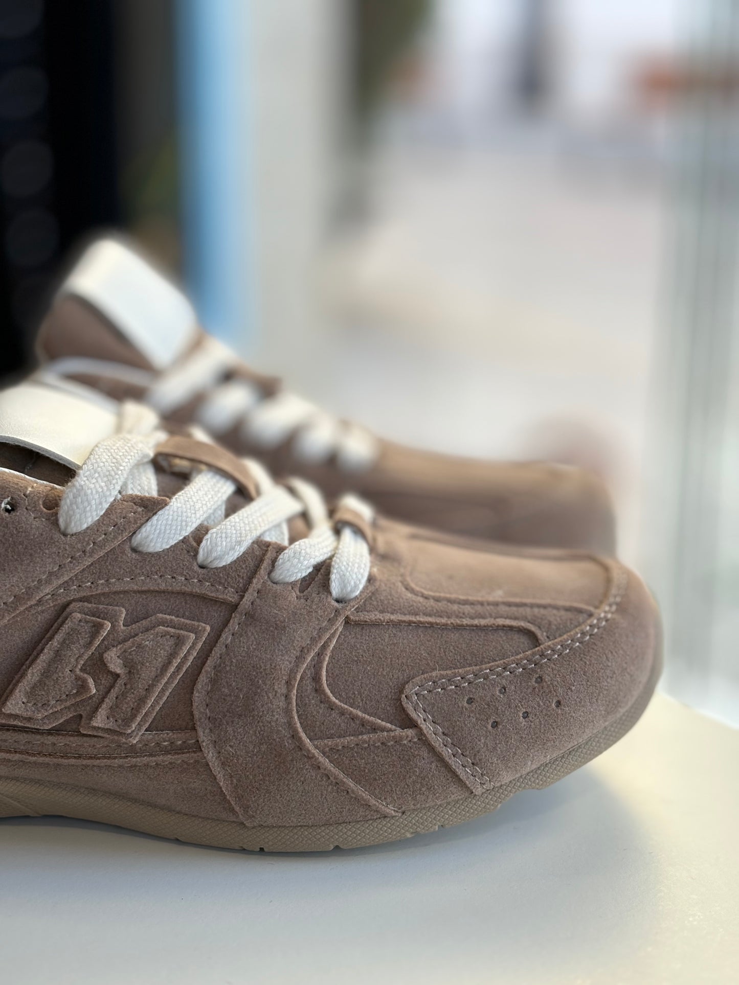 Deportivas beige