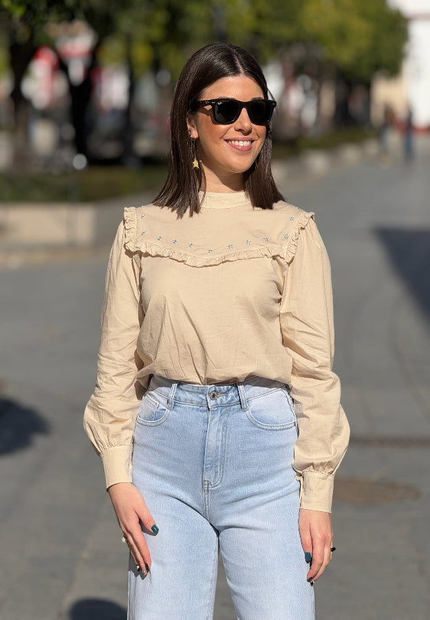 Blusa estrellas beige