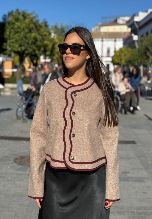 Chaqueta Carla Camel