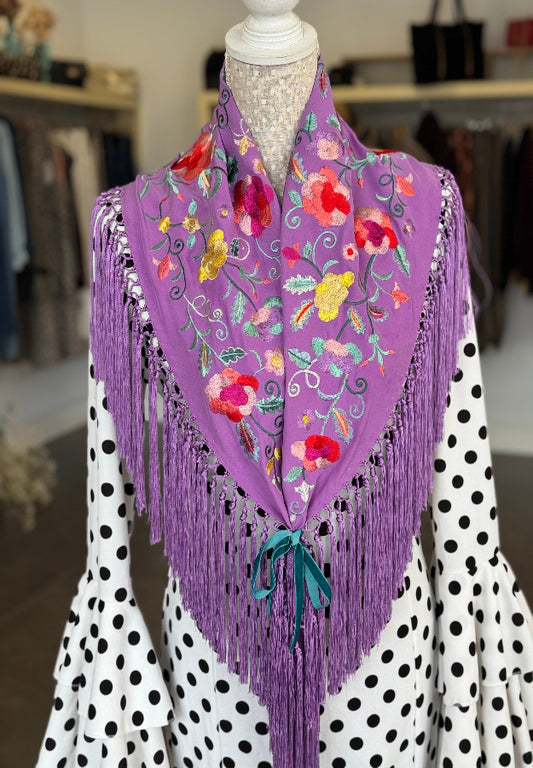 Mantón Carmen lila