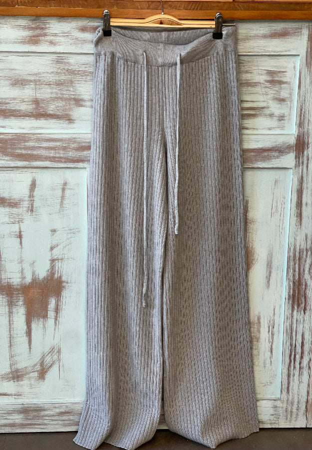 Pantalón Gris Punto