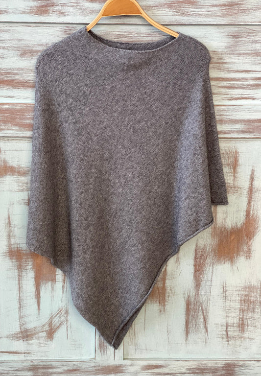 Poncho gris