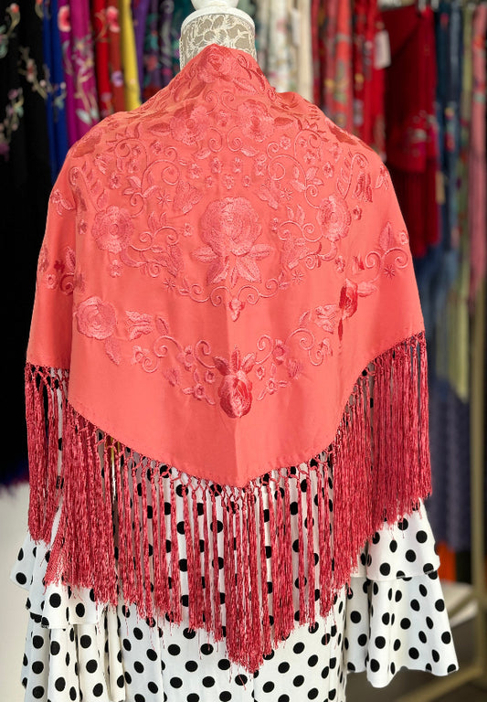 Mantón Rocío coral