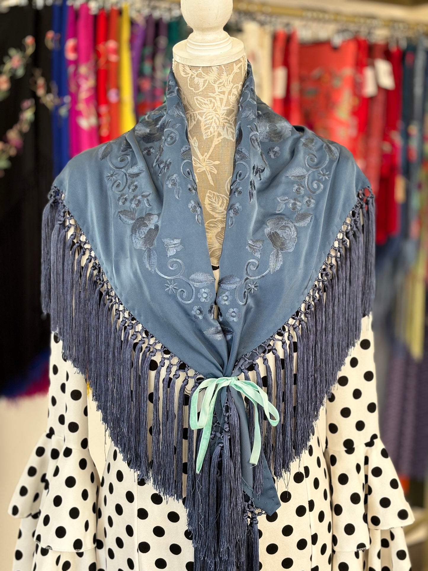 Mantón Rocio azul