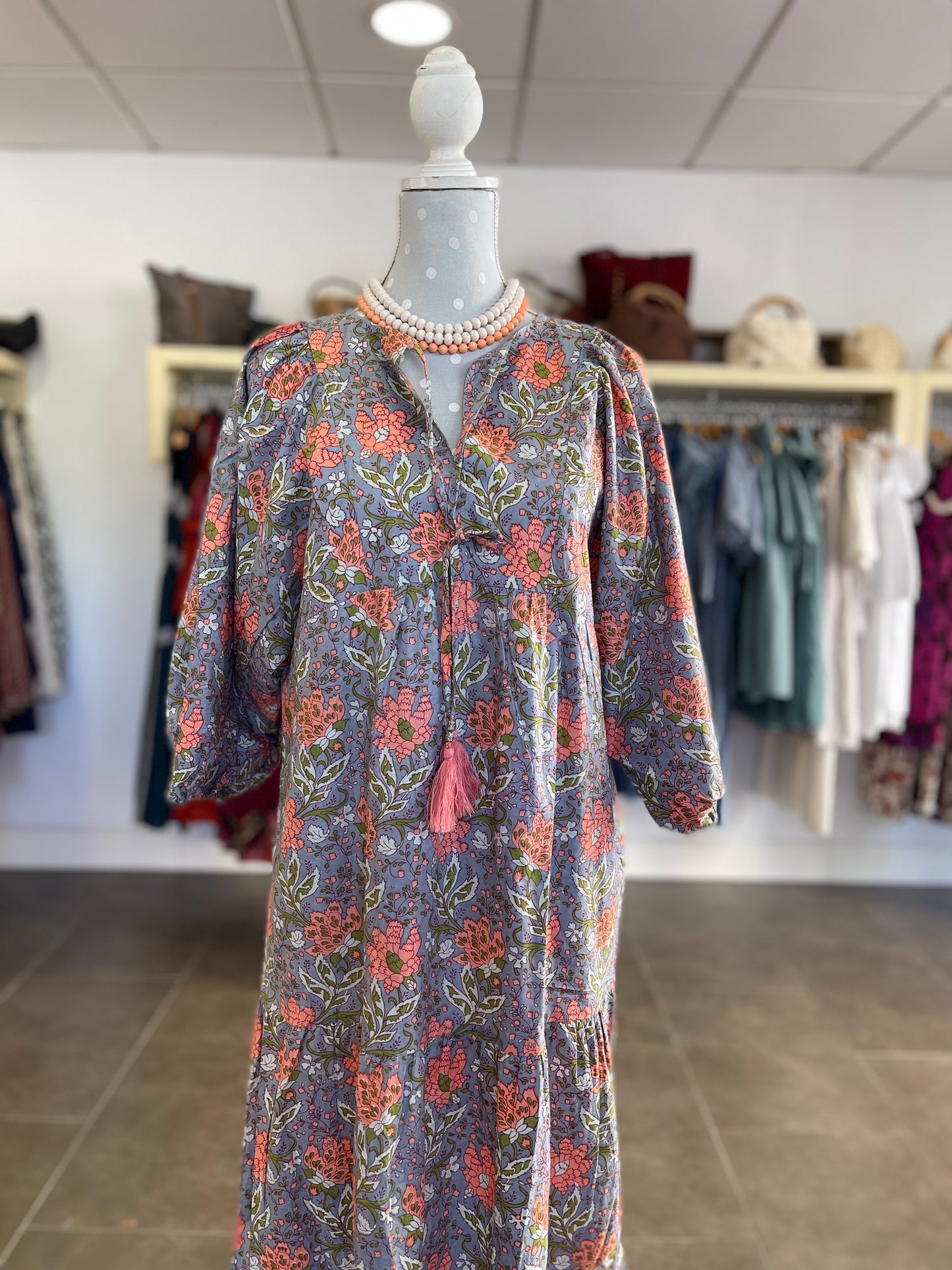 Vestido Indio grisáceo