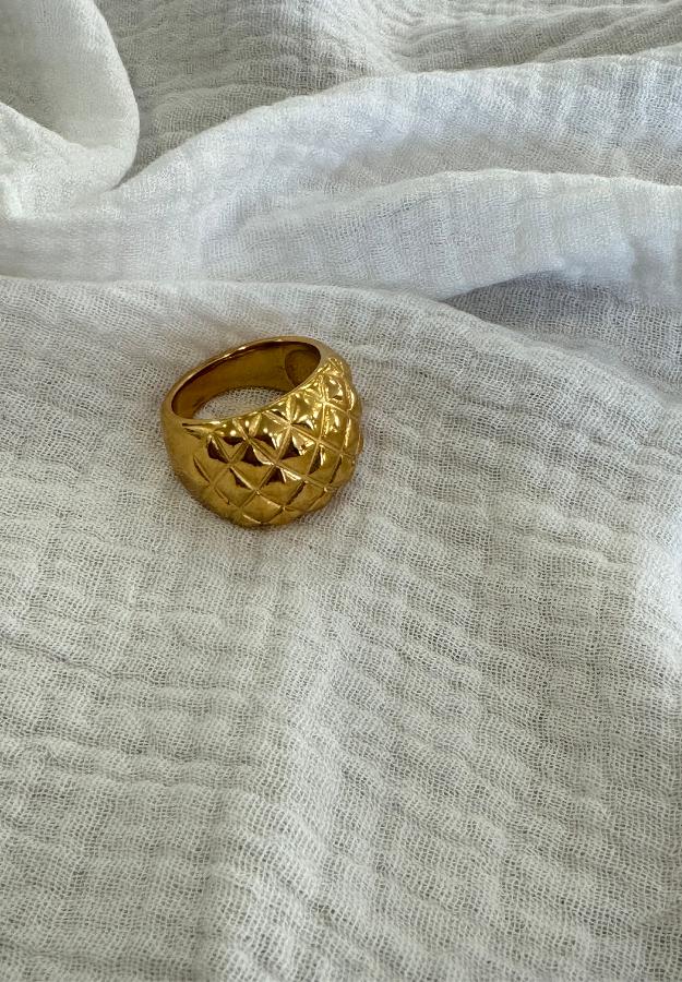 Anillo piña