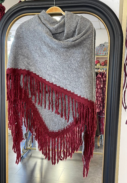 Poncho Gris y Burdeos