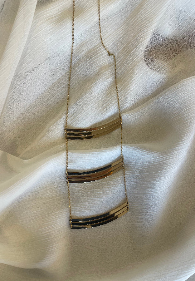 Collar Largo Triple Placa