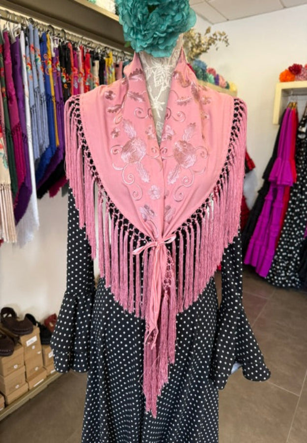 Mantón María al tono Rosa Maquillaje