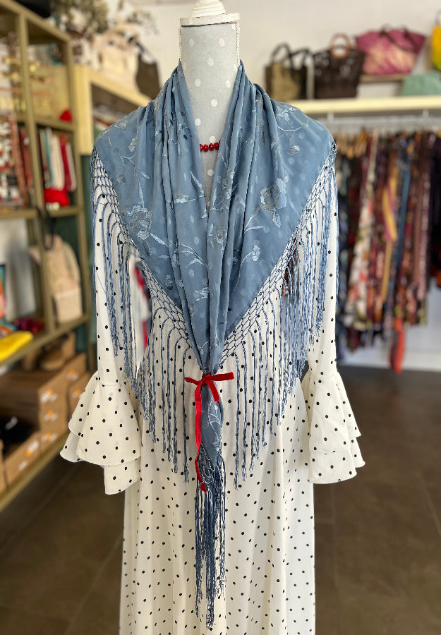 Mantón Bordado Celeste