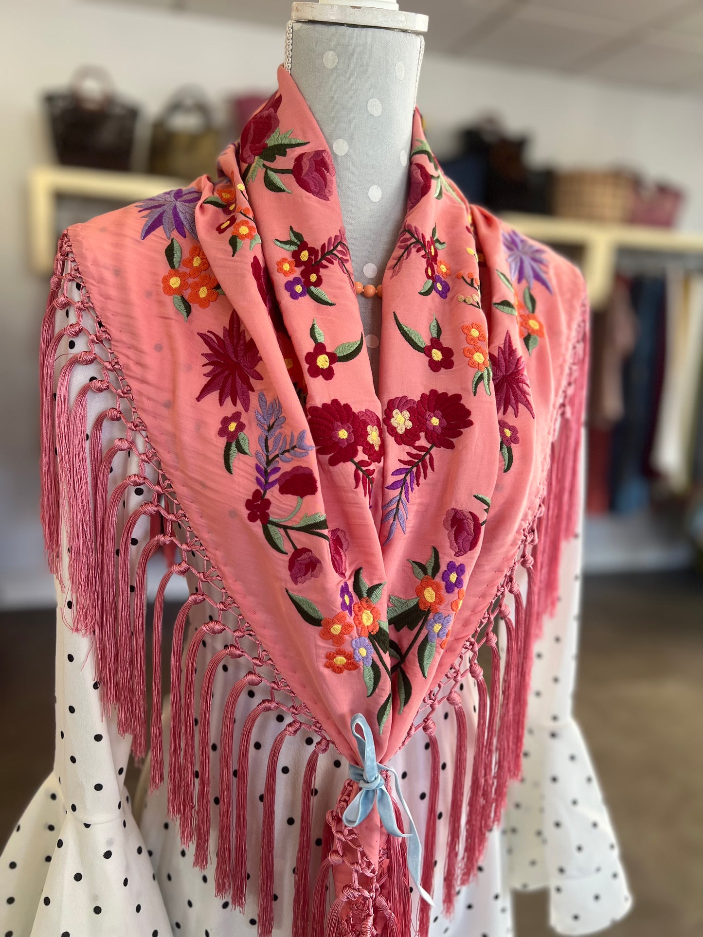 Mantón Laura Coral