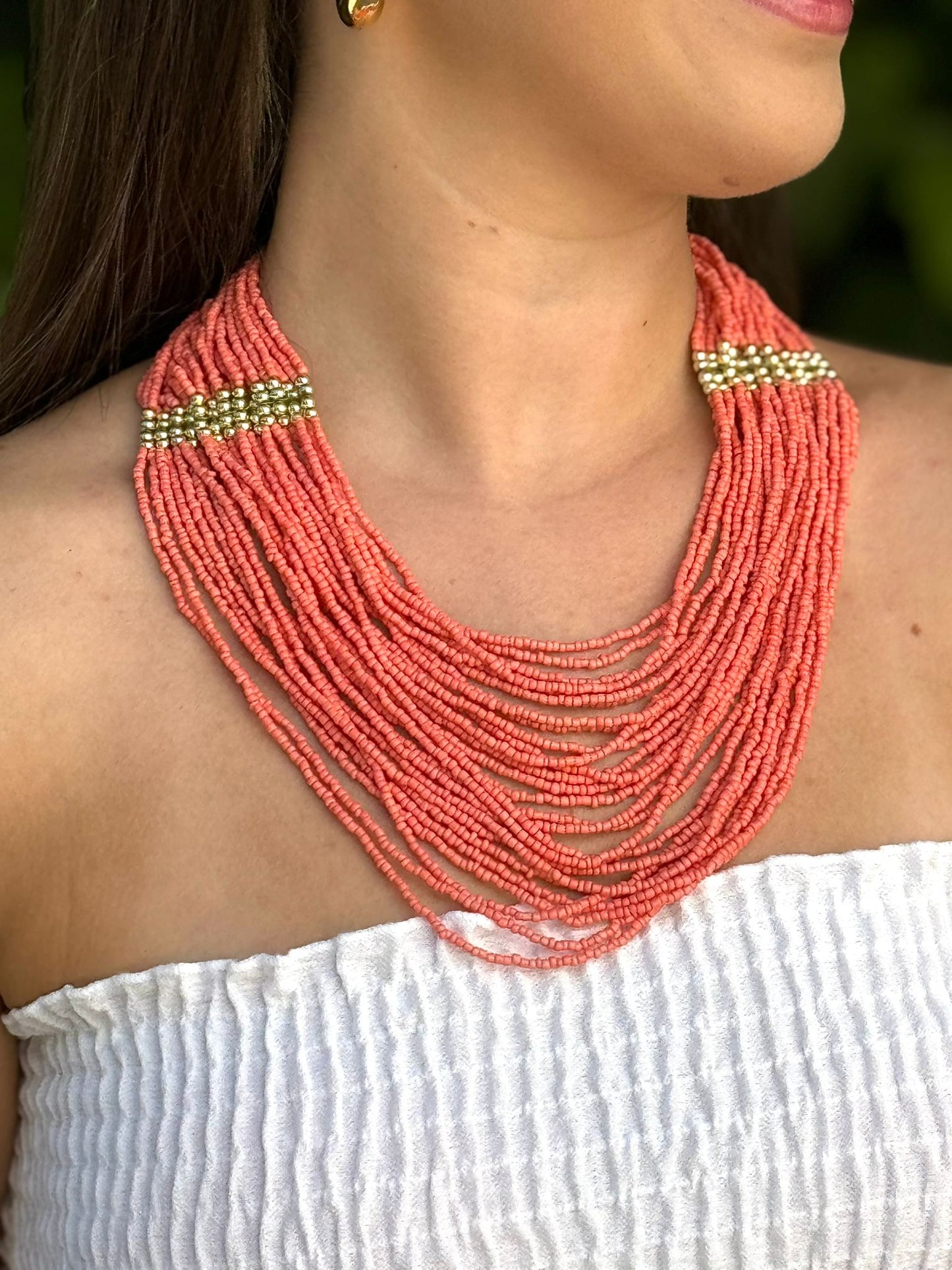 Collar indio coral