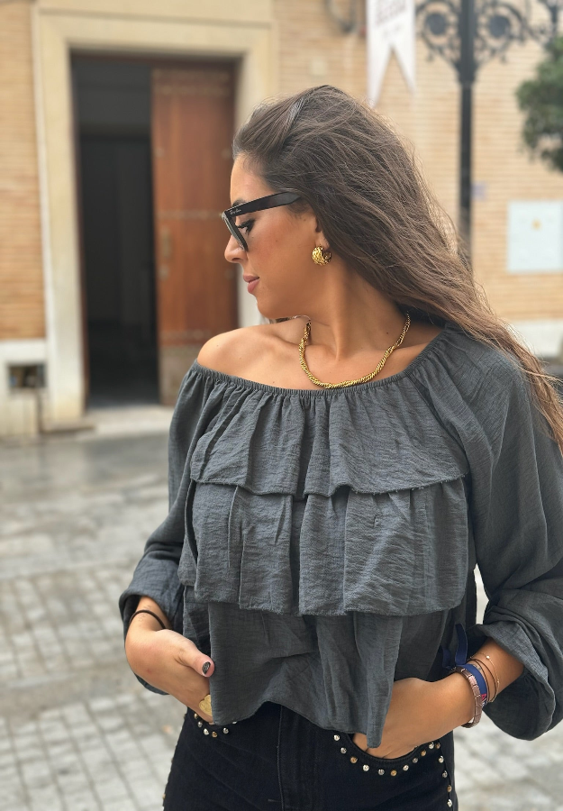 Blusa multi volantes gris