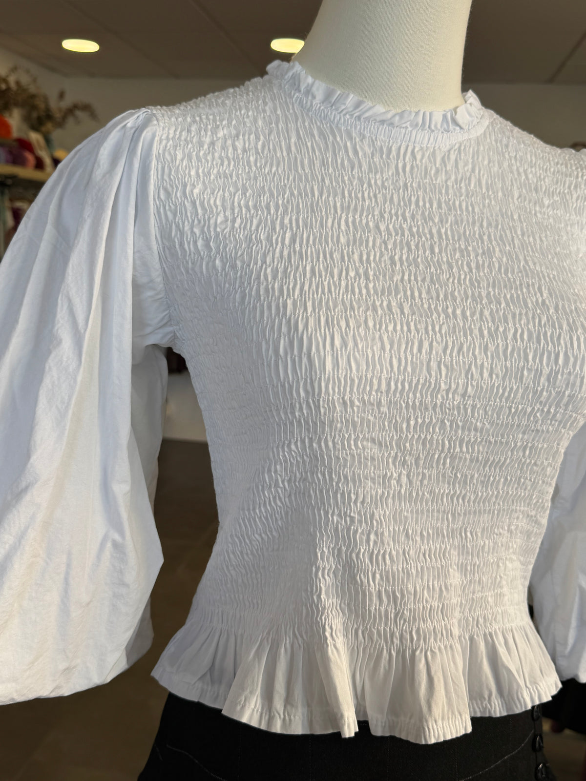 Blusa fruncida blanca
