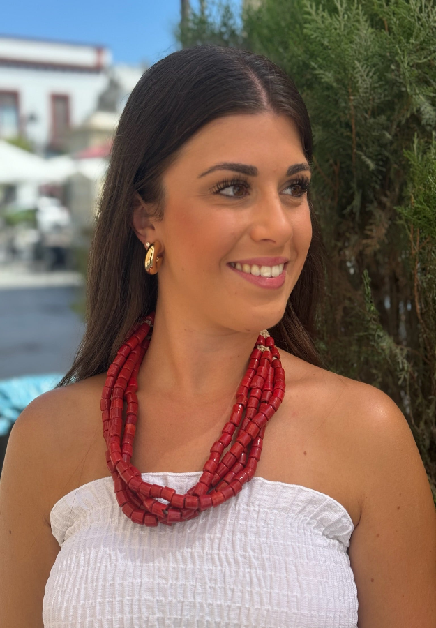 Collar triple rojo