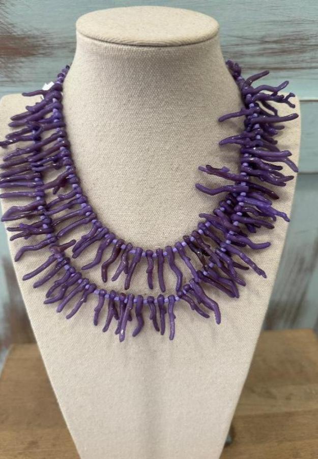 Collar corales morado